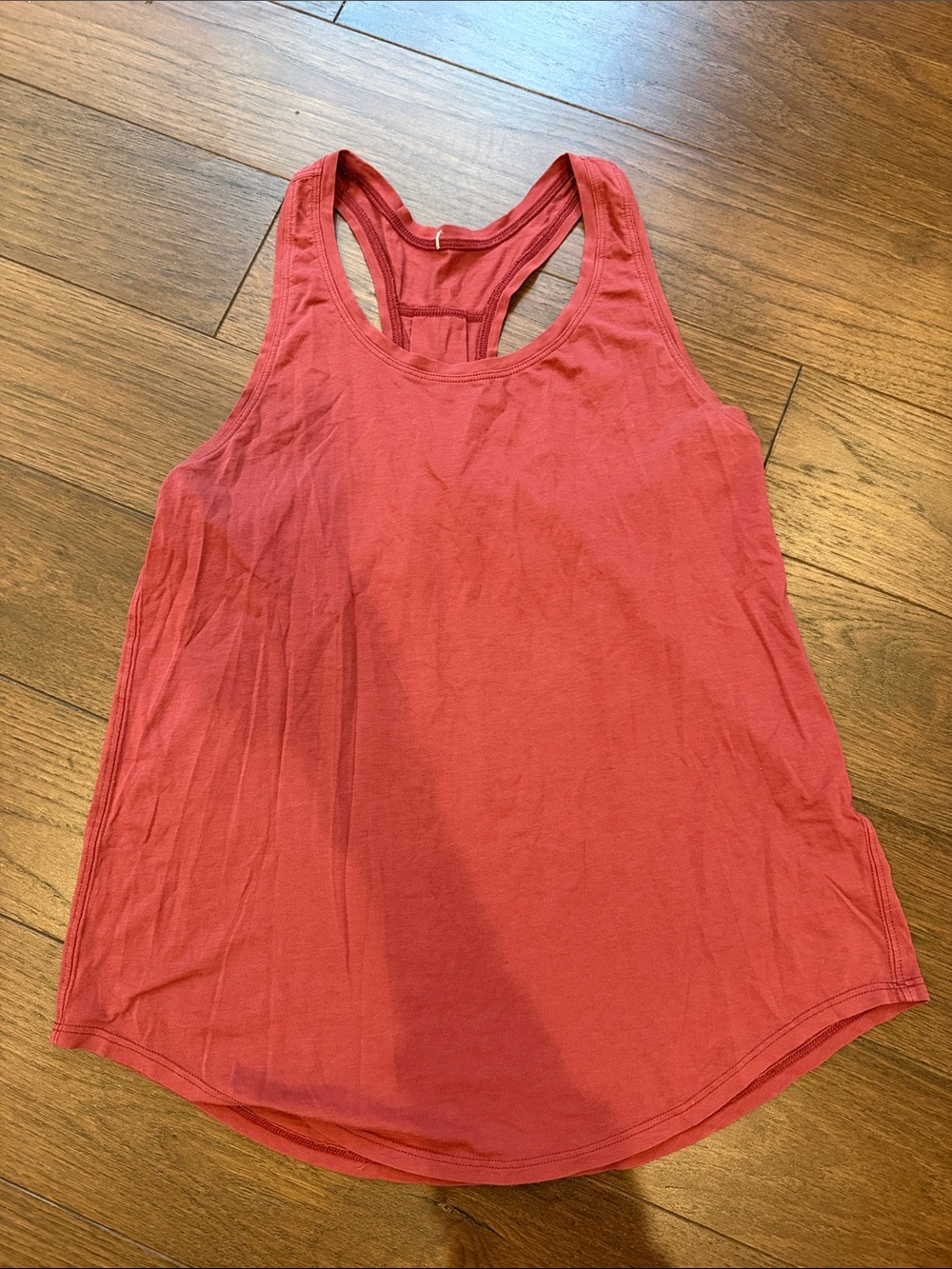 Lululemon Maroon Racerback Tank Top Size 4? - C72-043